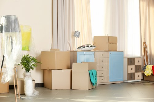 Professional movers assisting with a home relocation in Manandvan Chelsea