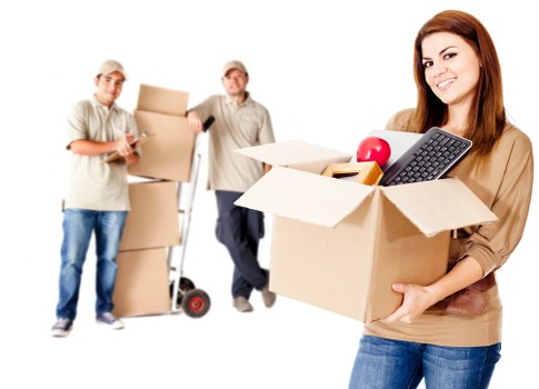 Secure packing of fragile items by experts in Manandwan Chelsea
